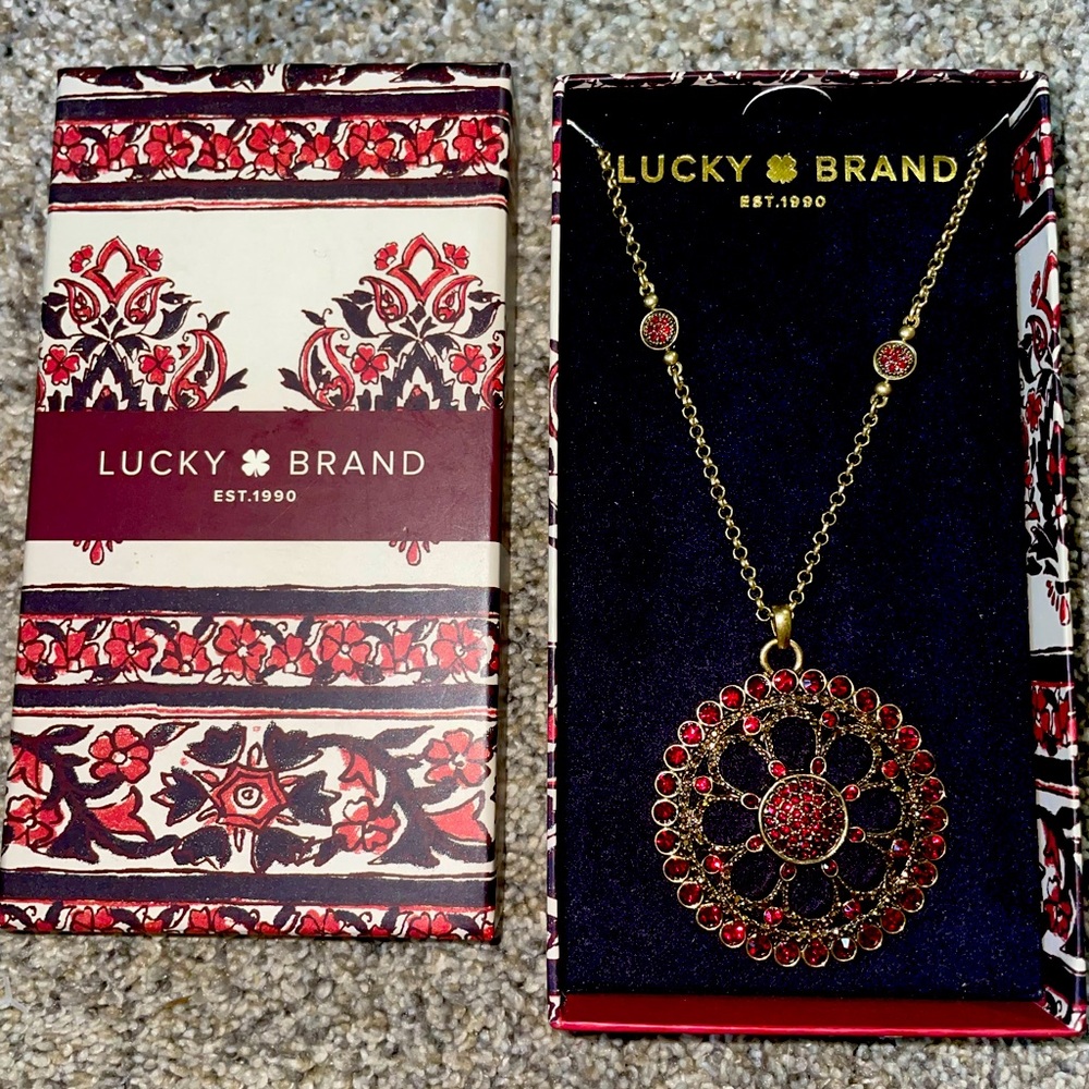 NIB ✨Lucky Brand Red Pendant Necklace
